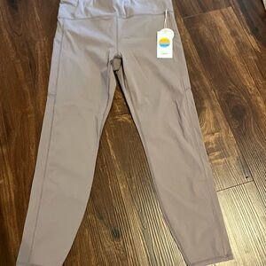 Women’s Vuori Gray-Taupe stride Legging